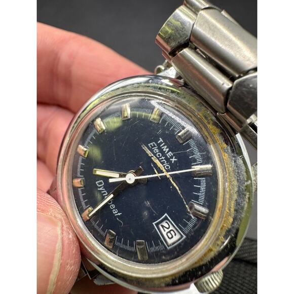 Vintage TIMEX Men’s Electric Dynabeat Black Dial Silver Tone Quartz Watch 30mm main image 8
